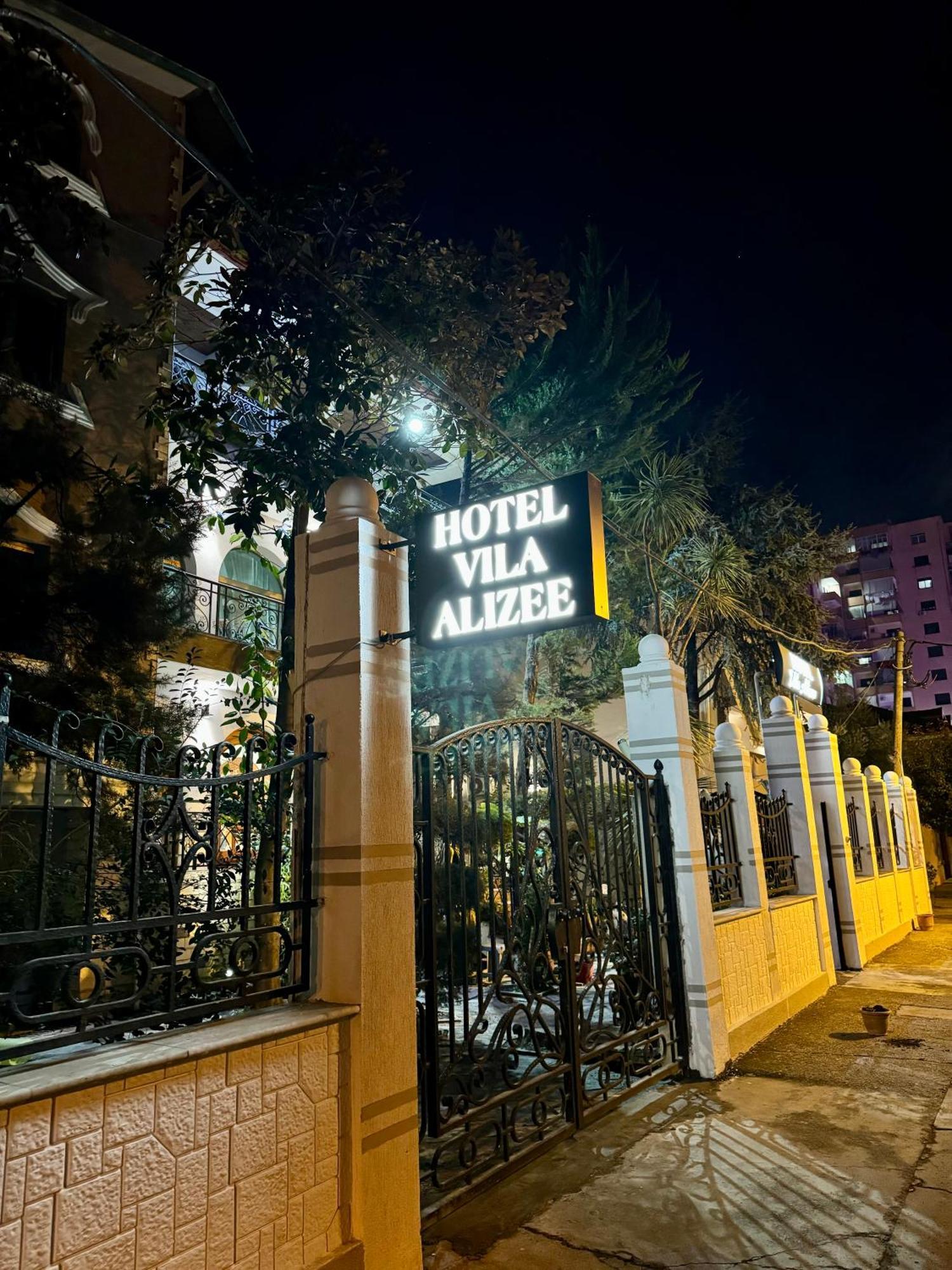 טיראנה Vila Alizee Hotel מראה חיצוני תמונה